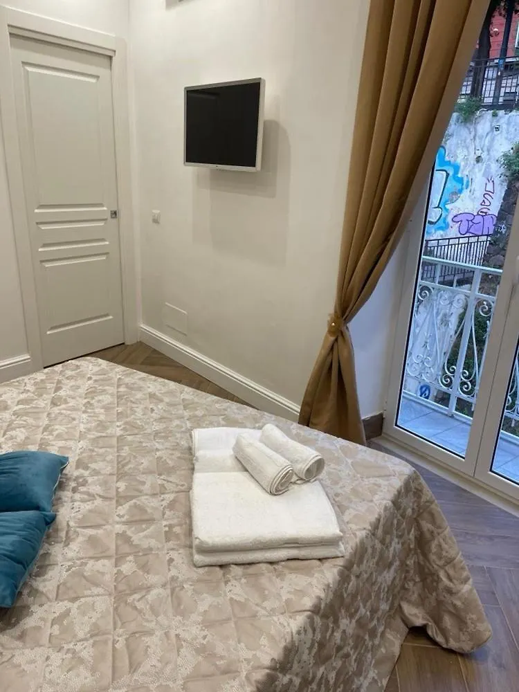 شقة Santamonicaappartaments2 نابولي إيطاليا