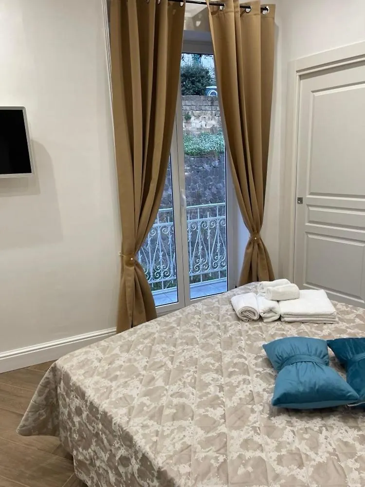 شقة Santamonicaappartaments2 نابولي إيطاليا